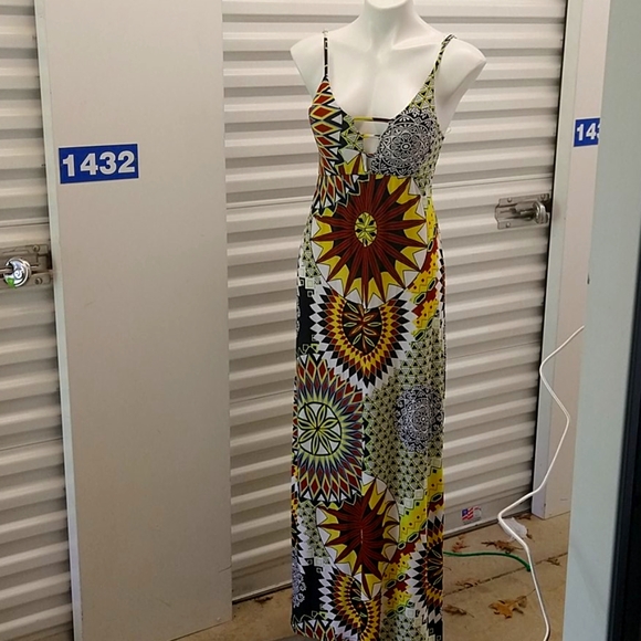 California Women - Picture 1 of 15